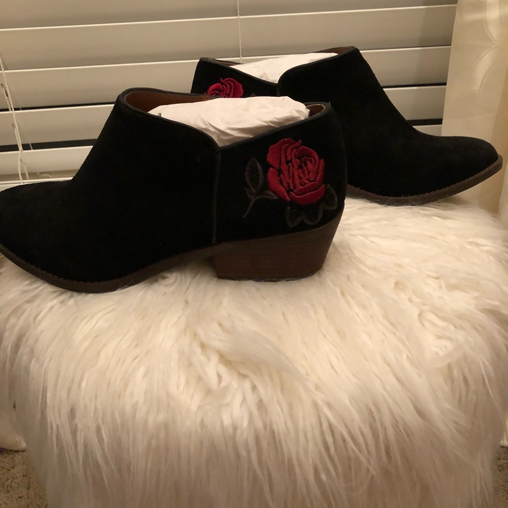 Lucky Brand Booties